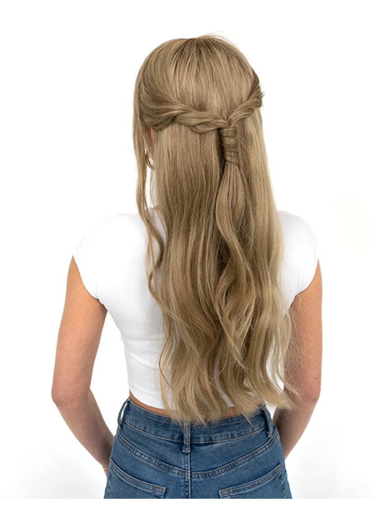 Svala Beigeblond