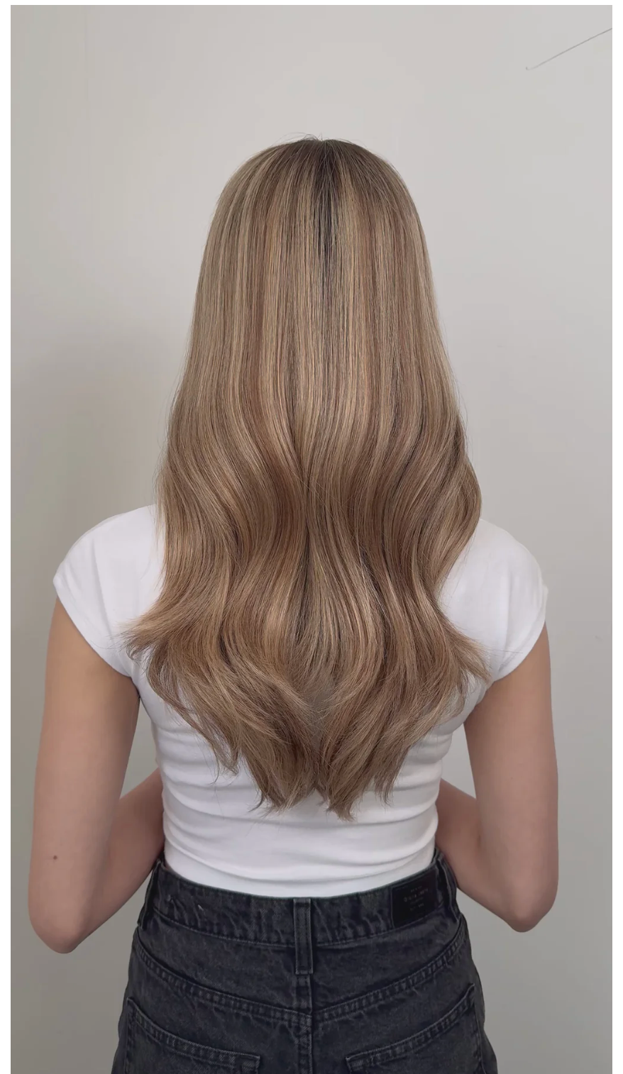 Elin Perlmuttblond