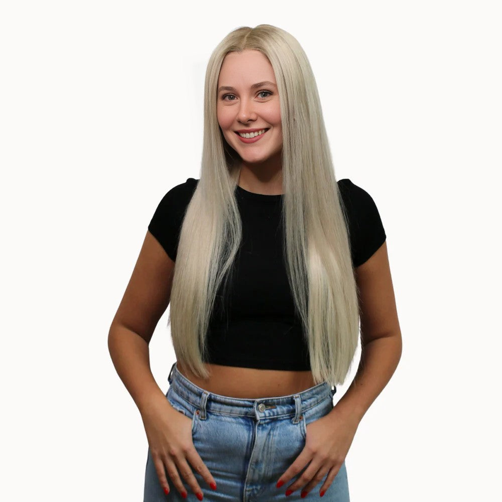 Freja Star Hellblond